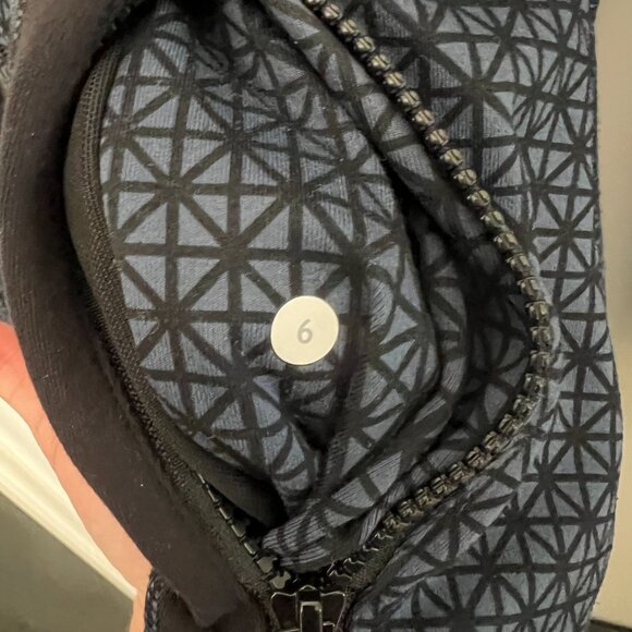 Lululemon Define Zipper Jacket Tri Geo Printed Inkwell Black Size 6 Excellent - Picture 4 of 15
